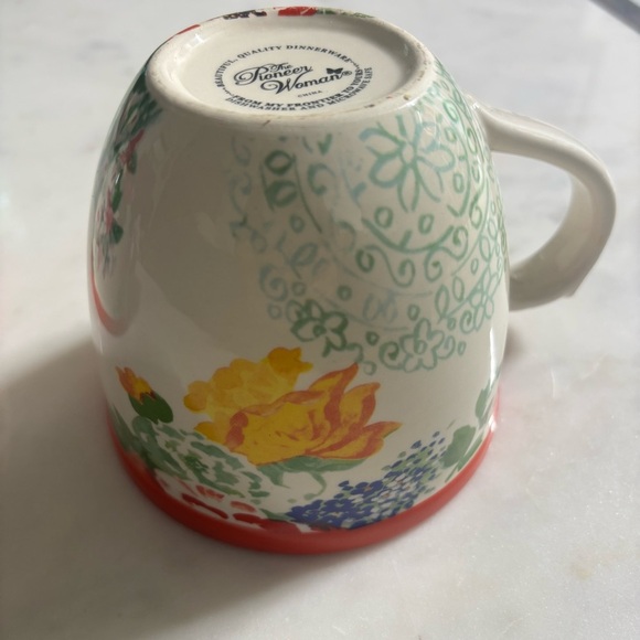 Set of 2 Pioneer Woman china mugs in flea market Country Garden floral pattern - Picture 6 of 9